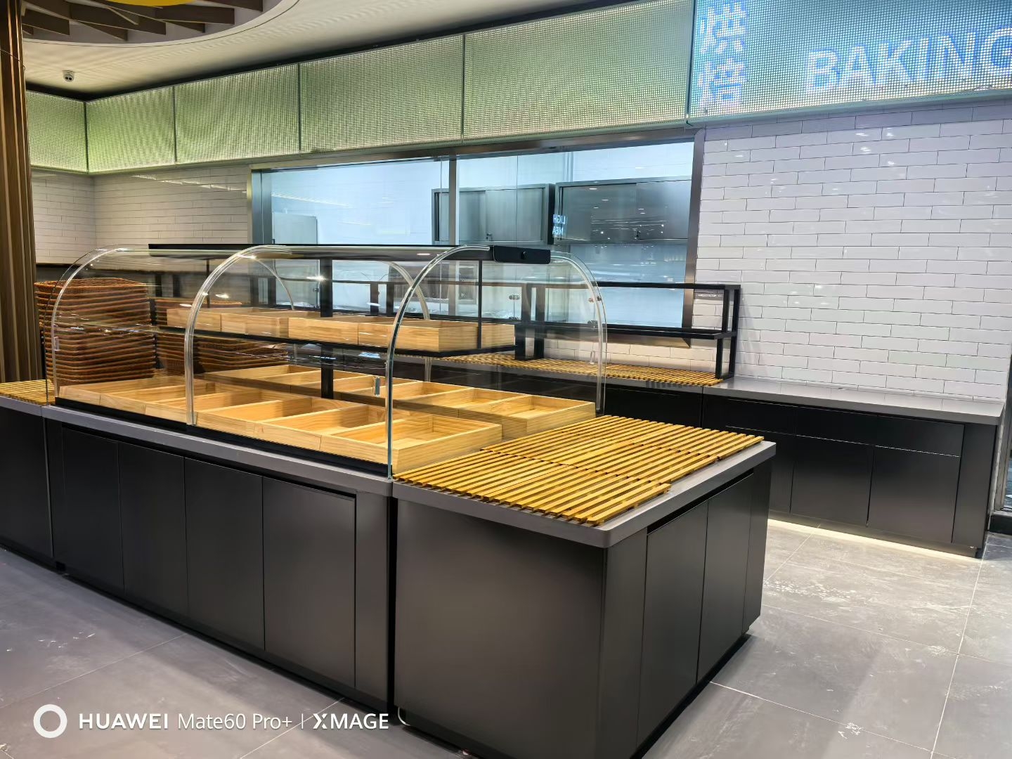 Commercial Glass Cases(Commercial Shop (Bakery))